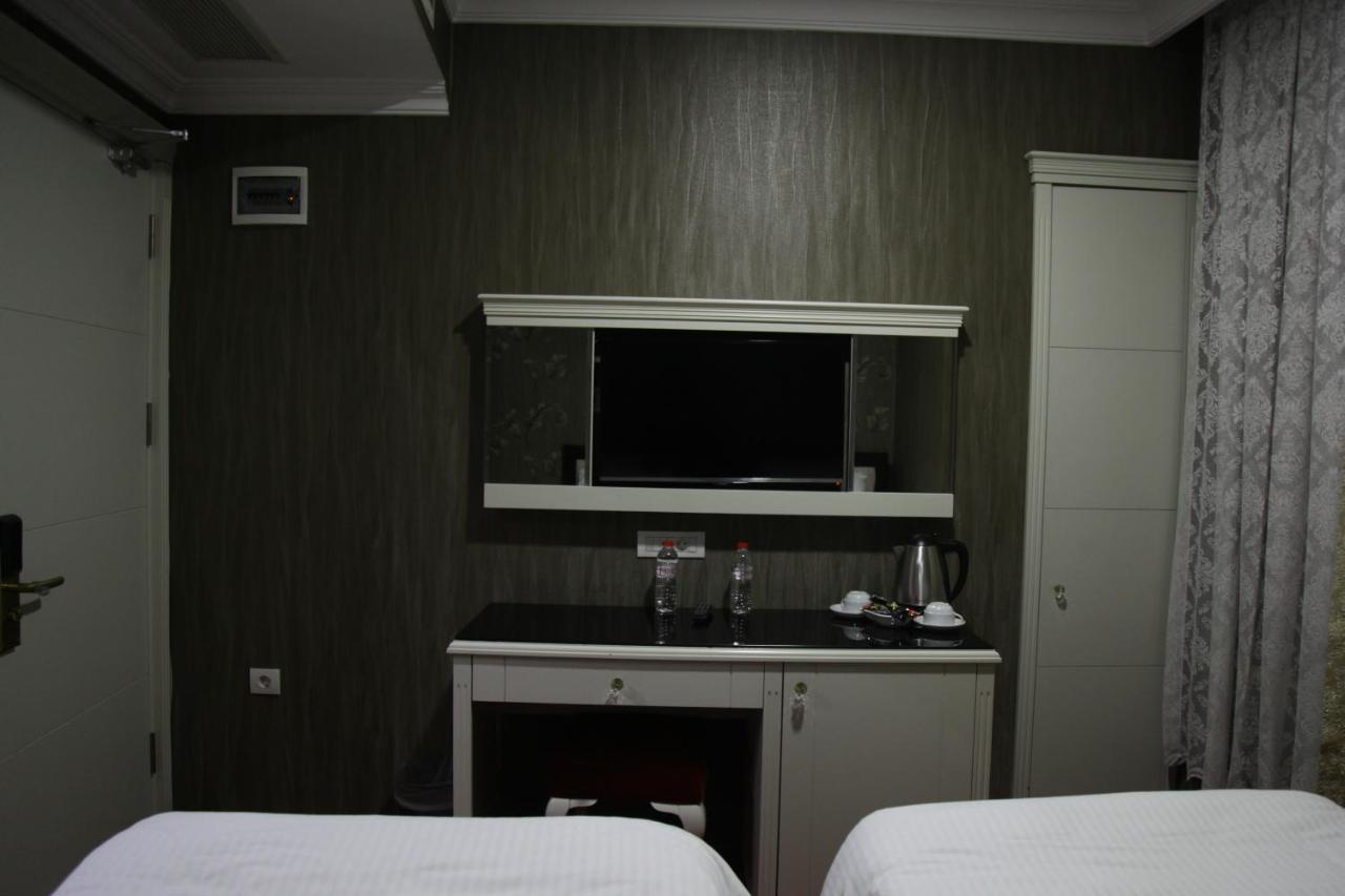 Ens Hotel Istanboel Buitenkant foto